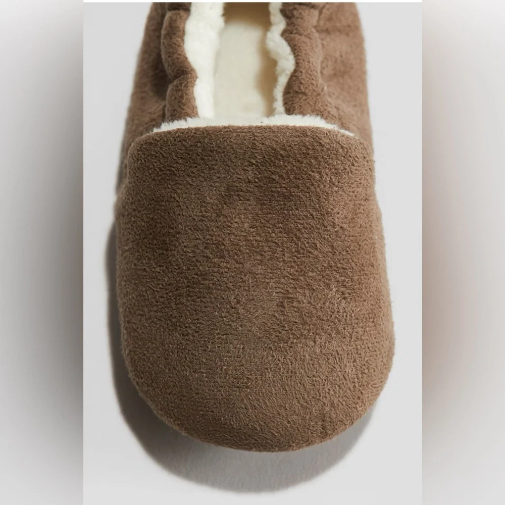 BNWT H&M BROWN ULTRA SUEDE COZY BABY BOOTIE SLIPPERS/CRIB SHOES SIZE 1-2  3-6M